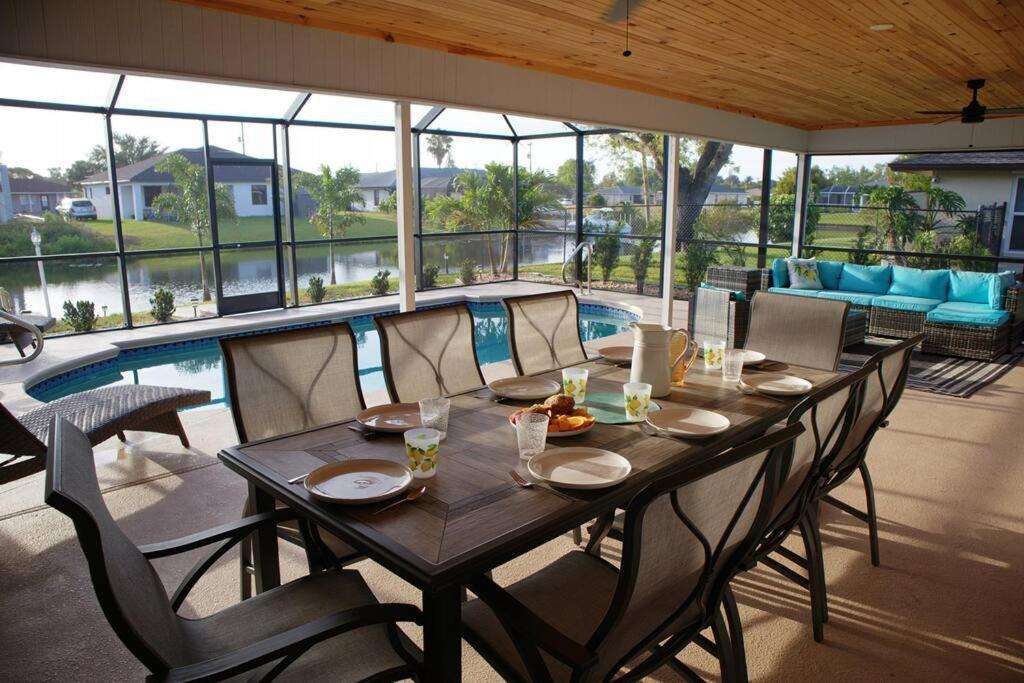 Cozy Retreat, Heated Pool, Water Canal, Bikes,3 Bedroom Cape Coral Exterior foto