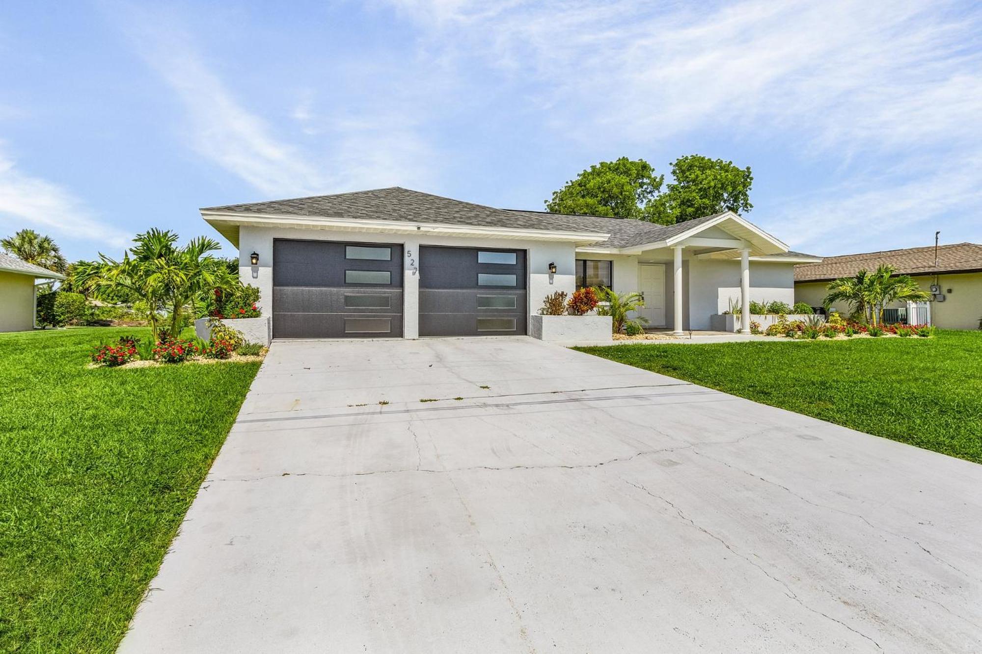 Cozy Retreat, Heated Pool, Water Canal, Bikes,3 Bedroom Cape Coral Exterior foto